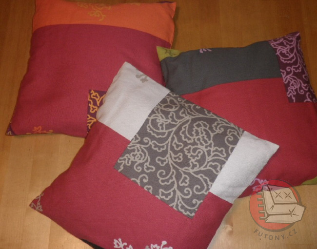 Set VIII.- POUZE 1set